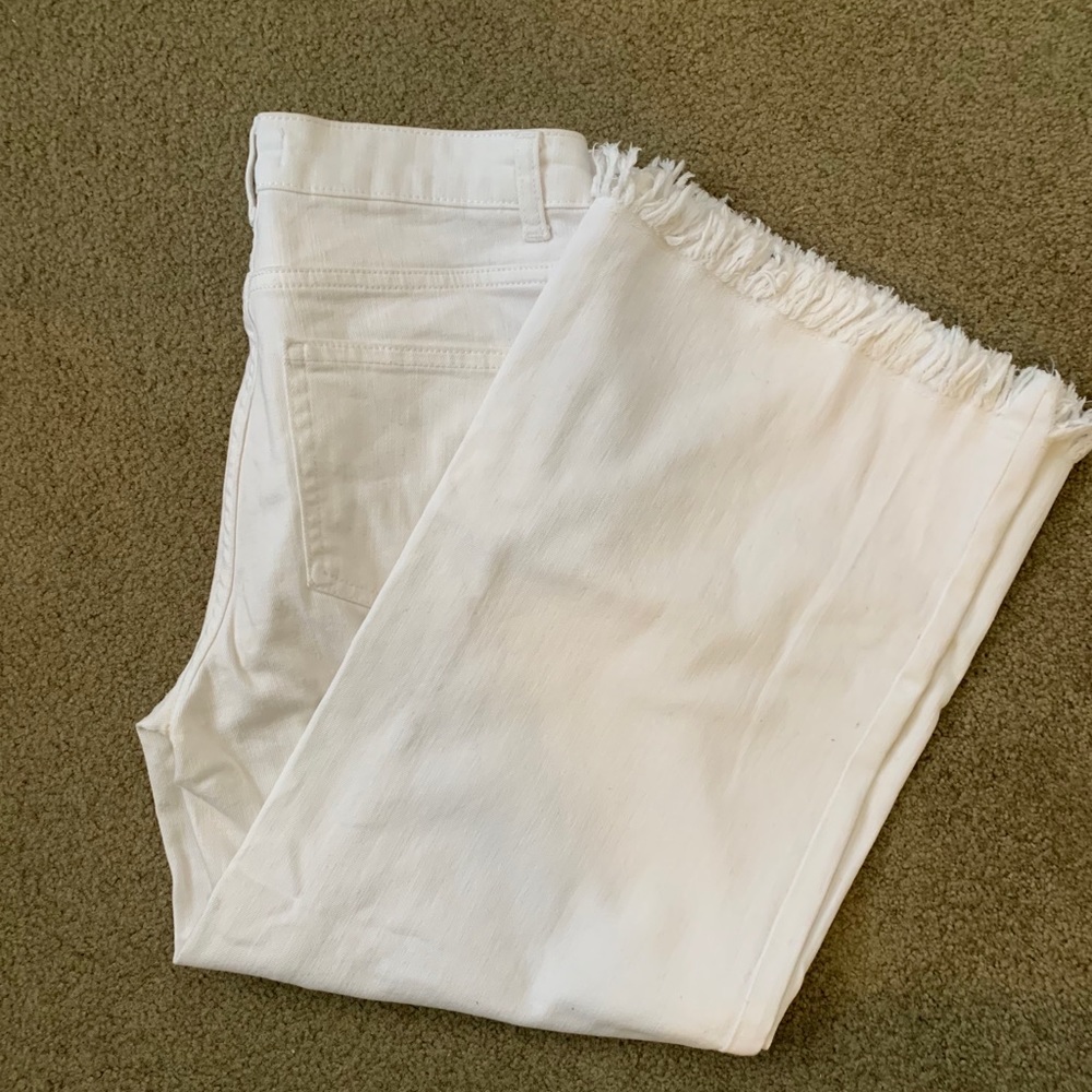 Zara High Rise Wide Leg Crop White Jeans